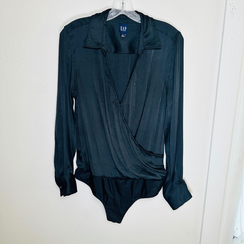Gap Womens Black Satin Wrap Front Long Sleeve Bodysuit Size M Collar V-Neck